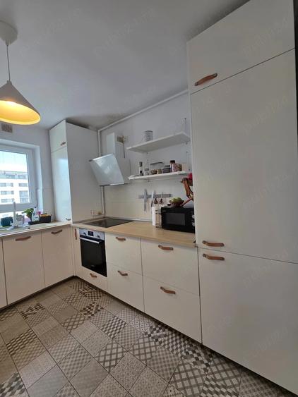 Apartament cu 2 camere decomandat în Vest