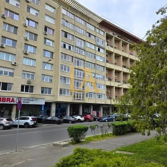 Apartament cu 2 camere semidecomandat în Sala Palatului