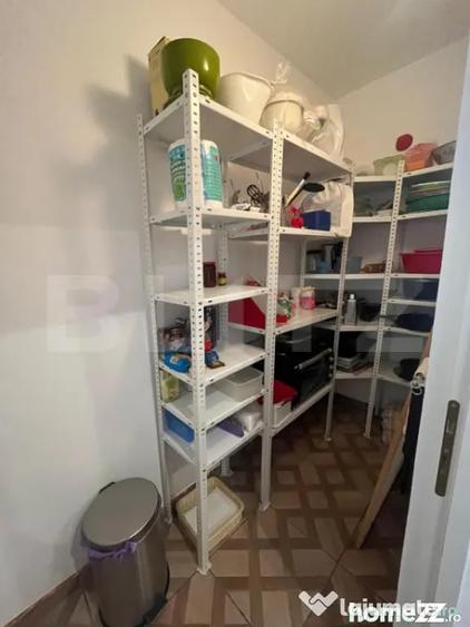 Casă cu 5 camere cu Teren 4400 Mp în Central