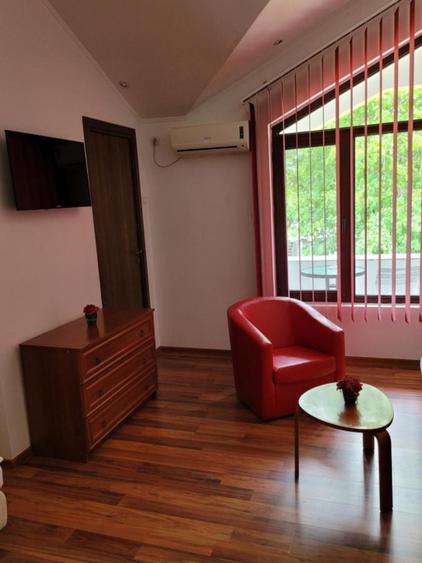 Hotel/Pensiune, de 24 mp, în Central