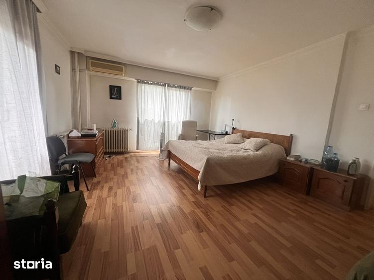 Garsonieră decomandată în Știrbei Vodă