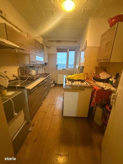 Apartament cu 3 camere decomandat în Plantelor