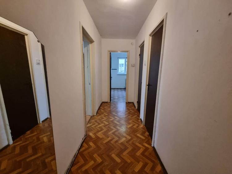 Apartament cu 2 camere circular în Baba Novac