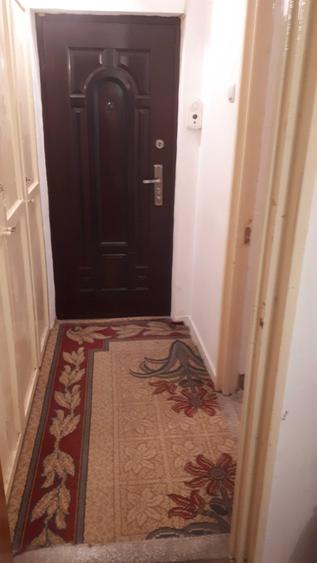 Garsonieră semidecomandată în Sud