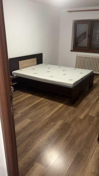 Apartament cu 2 camere decomandat în Calea Dumbrăvii