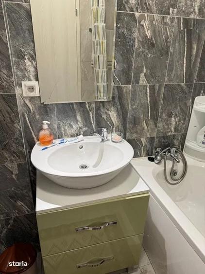 Apartament cu 2 camere decomandat în Ciupercenii Noi