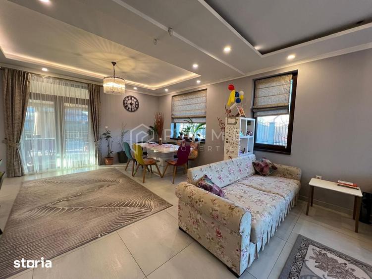 Casă cu 6 camere cu Teren 730 Mp în Remetea