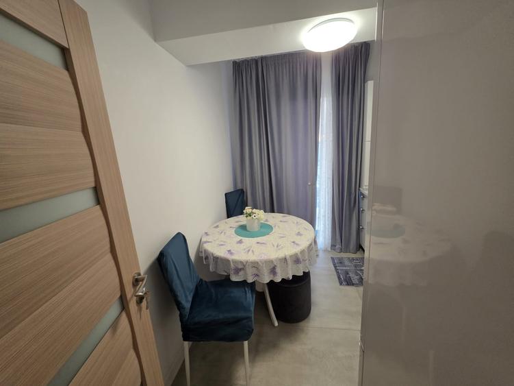 Apartament cu 2 camere decomandat, mobilat în Nord
