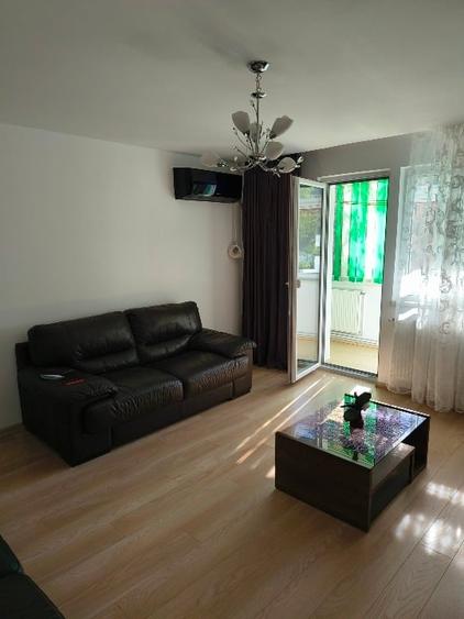 Apartament cu 4 camere decomandat, mobilat în Inel II