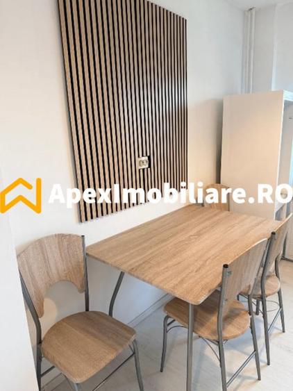 Apartament cu 2 camere semidecomandat în Panduri