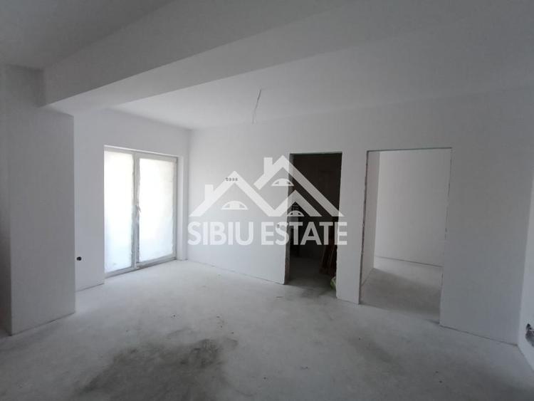 Apartament 3 camere FINISAT LA CHEIE  ,Doamna Stanca parcare inclusa - 5