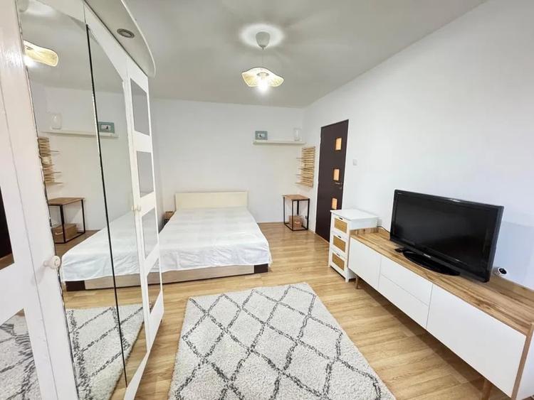 Apartament cu 2 camere decomandat, mobilat în Berceni — fotografia 3