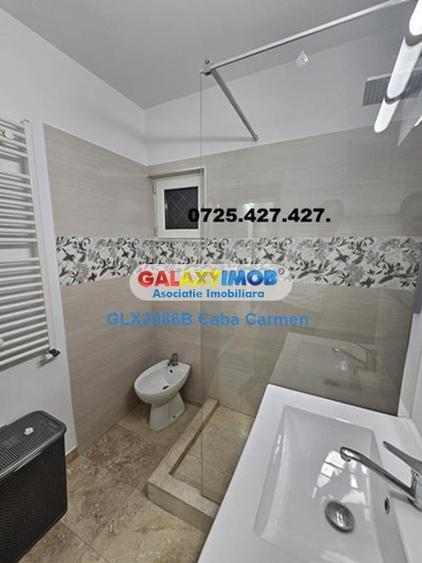 Apartament cu 3 camere decomandat în Republicii