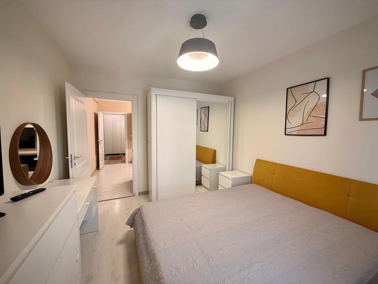 Apartament cu 3 camere, mobilat în Nicolina