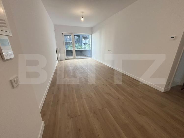 Apartament cu 2 camere decomandat în Baza 3