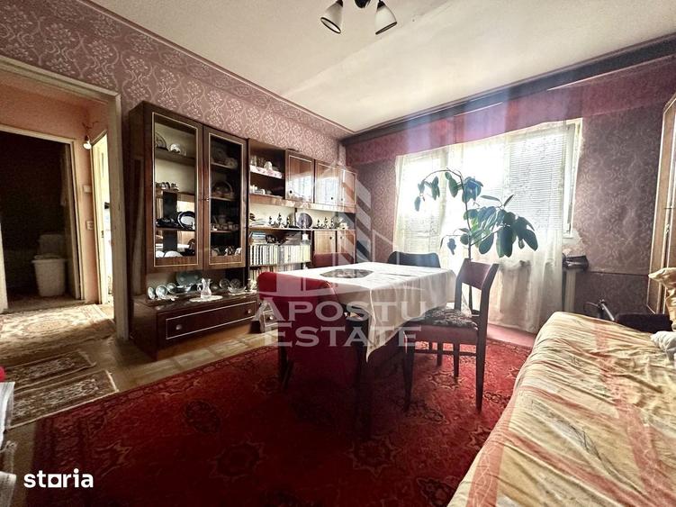 Apartament cu 2 camere semidecomandat în Dâmbovița