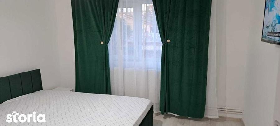 Inchiriez apartament - zona centrala - 2