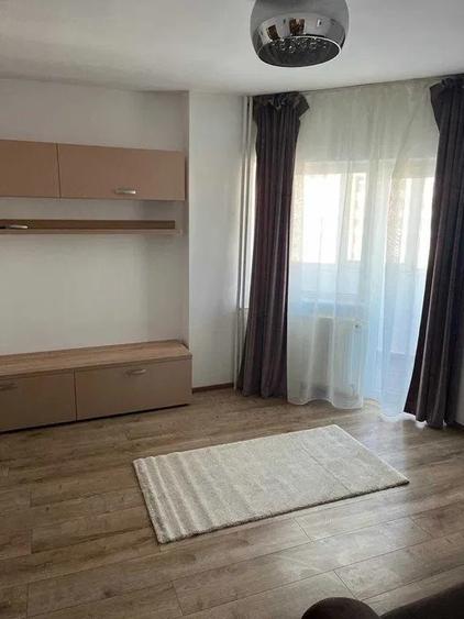 Apartament 2 Camere | Semidecomandat | Calea Mosilor - 1