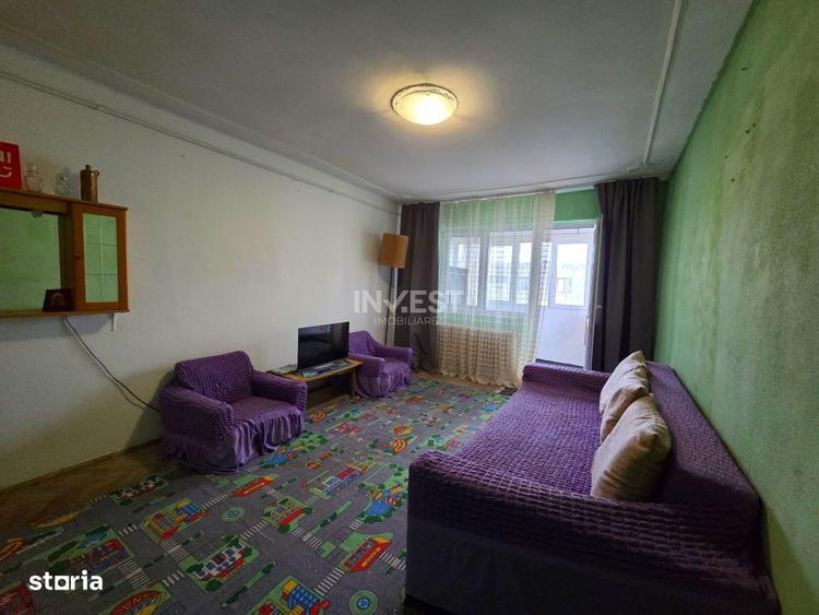 Apartament cu 3 camere decomandat, mobilat în Alexandru cel Bun