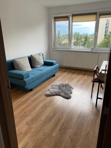 Apartament cu 2 camere decomandat în Aleea Carpați