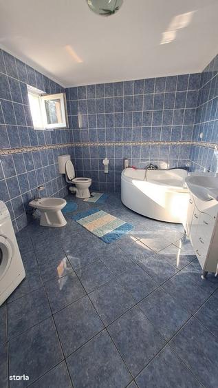 Casă cu 4 camere în Săcălășeni