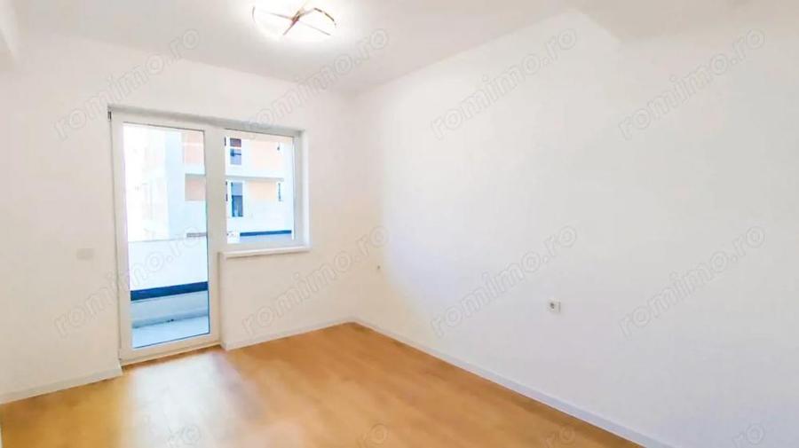 Apartament cu 3 camere decomandat în Nord