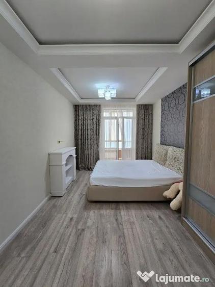 Apartament cu 2 camere decomandat în Moșilor