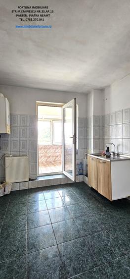 Apartament cu 4 camere decomandat în Central