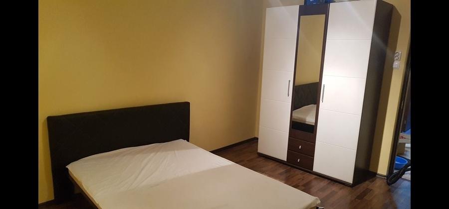 Apartament cu 3 camere decomandat în Decebal