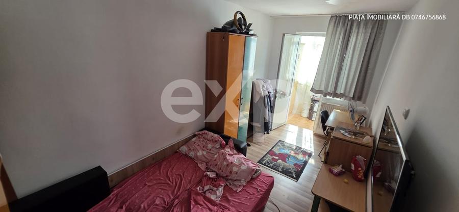 Apartament cu 2 camere decomandat, mobilat în Micro 9