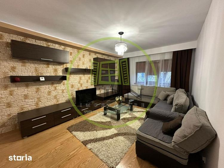 Apartament cu 3 camere decomandat, mobilat în Craiovița Nouă