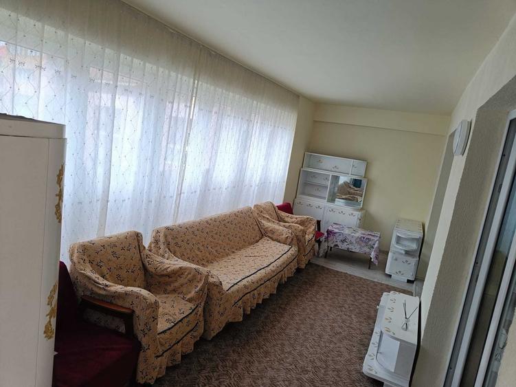 Apartament cu 2 camere decomandat în Florești