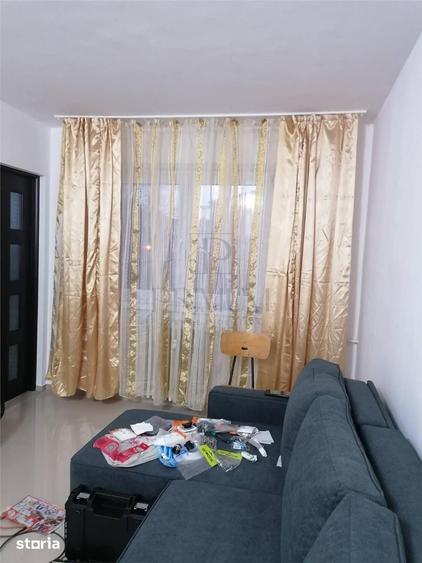 Apartament cu 3 camere semidecomandat în Șagului