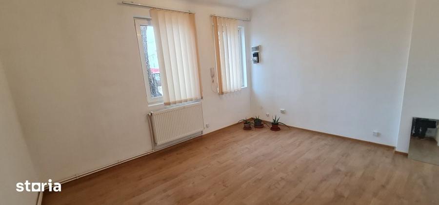 Spațiu comercial, de 50 mp, în Floreasca