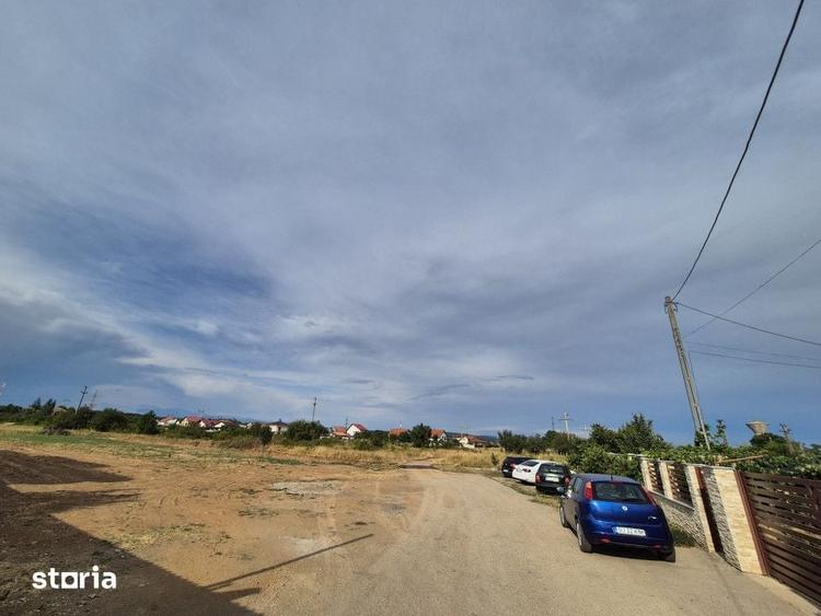 Teren de 421 mp, în Central