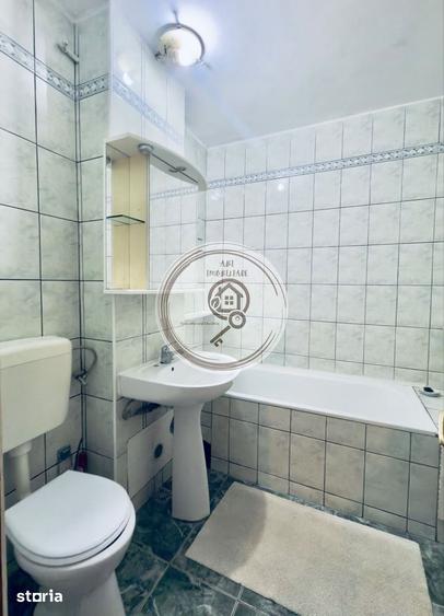 Apartament cu 3 camere în Răcădău