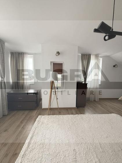 Apartament cu 4 camere semidecomandat, mobilat în Andrei Mureșanu