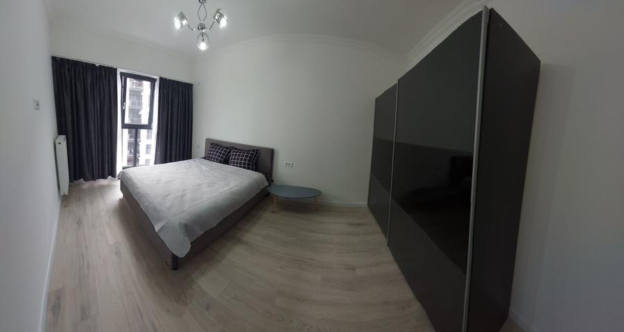 Apartament cu 3 camere semidecomandat în Energia