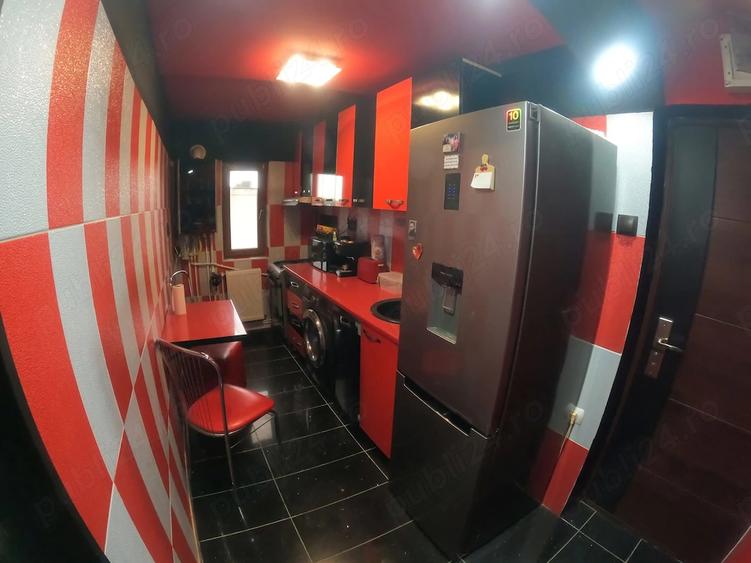 Apartament cu 2 camere nedecomandat în Central