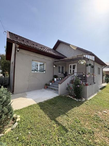 Casă cu 3 camere în Iclod