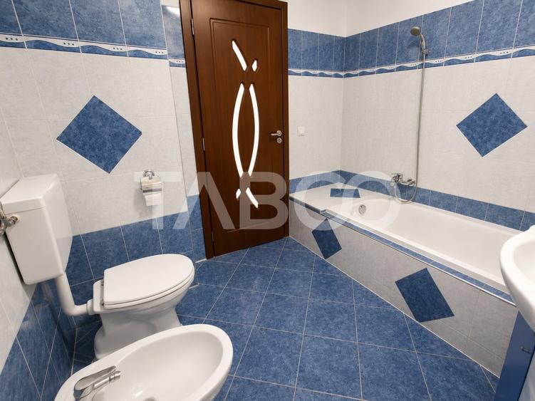 Apartament cu 3 camere decomandat, mobilat în Cisnădie