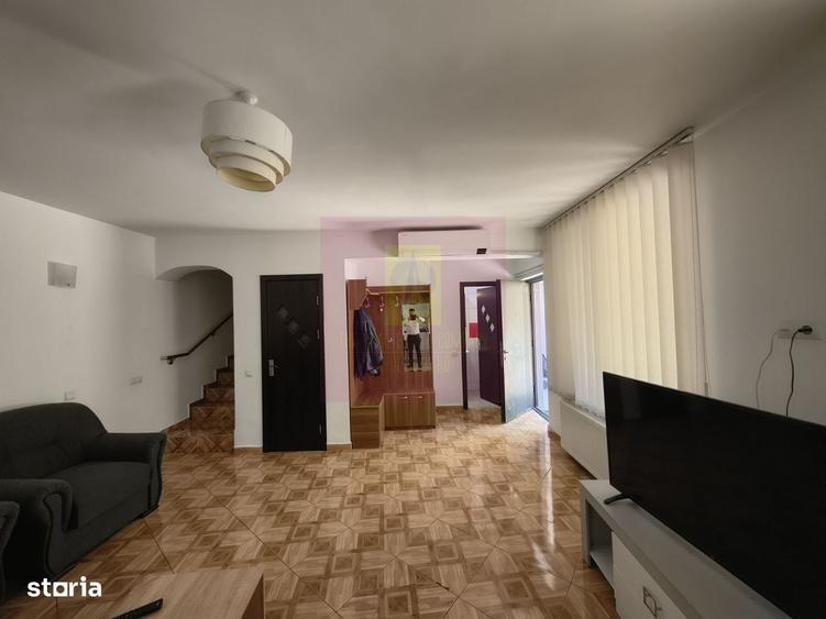Casă cu 4 camere în Antiaeriană