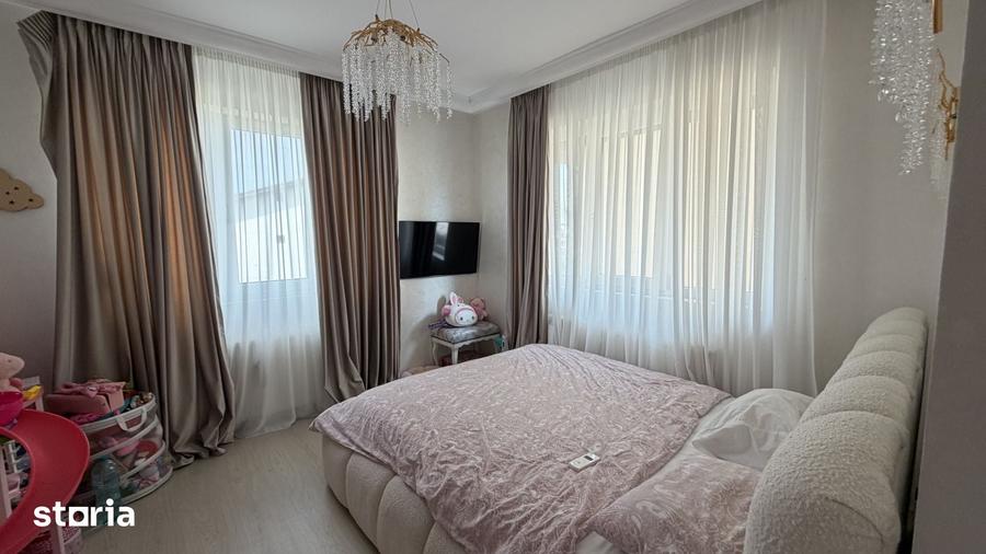 Casă cu 5 camere cu Teren 172 Mp în Chiajna