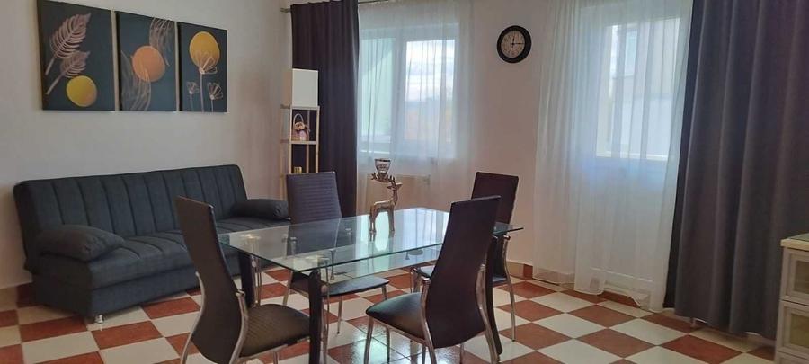 Apartament cu 3 camere decomandat în Nord