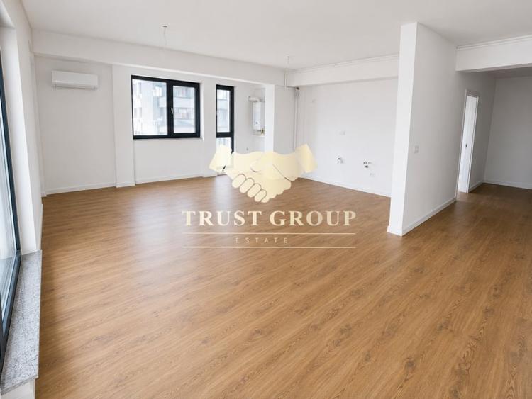 Apartament cu 2 camere decomandat în Pipera