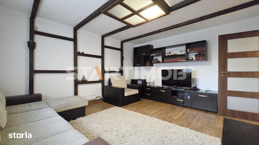 Apartament cu 3 camere decomandat în Valea Cetății