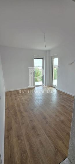 Apartament cu 3 camere decomandat în Iosia