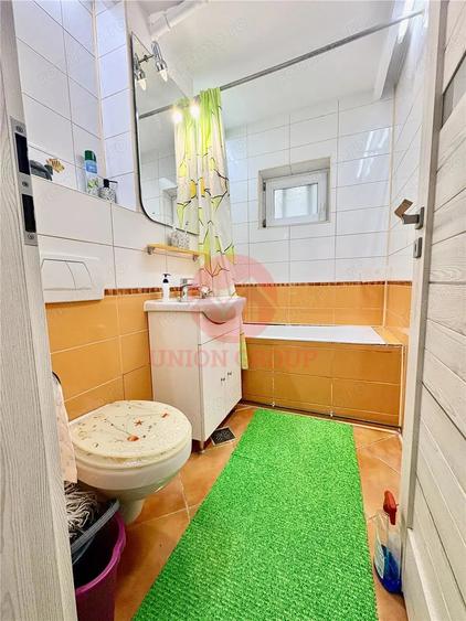 Apartament cu 3 camere decomandat, mobilat în Tomis Nord