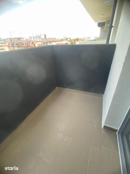 Apartament cu 2 camere în Apărătorii Patriei
