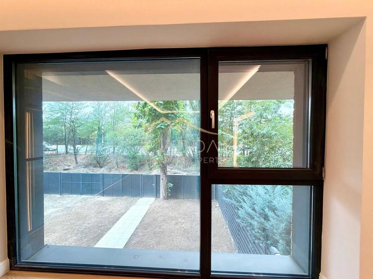 Apartament cu 4 camere decomandat în Străulești